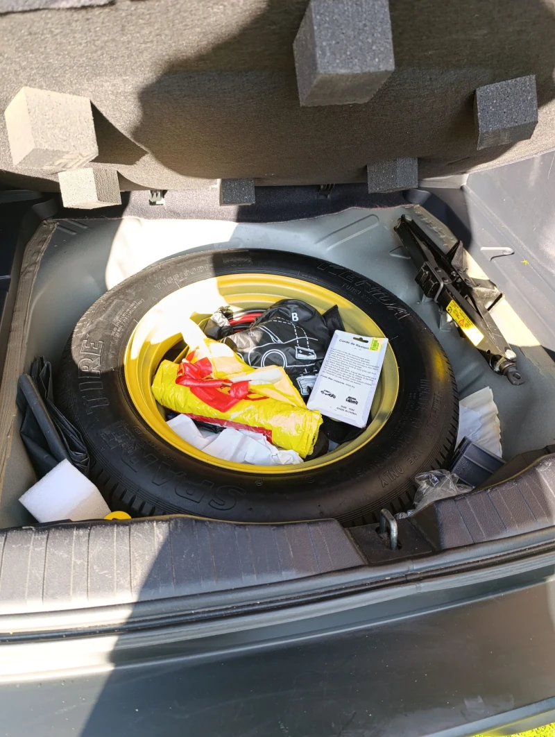 Honda Cr-v 2.0 i-vtec, снимка 9 - Автомобили и джипове - 52507771