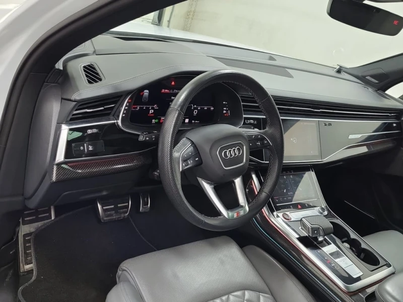 Audi SQ7 * PREMIUM PLUS * CARFAX * , снимка 9 - Автомобили и джипове - 53027580