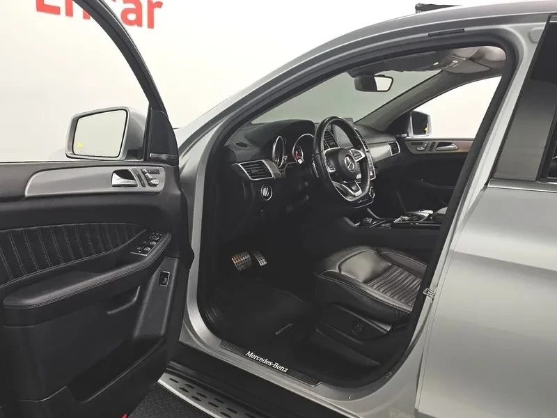Mercedes-Benz GLE, снимка 10 - Автомобили и джипове - 54834155