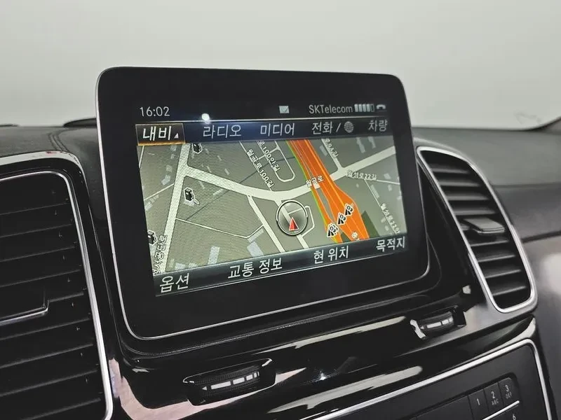 Mercedes-Benz GLE, снимка 12 - Автомобили и джипове - 54834155