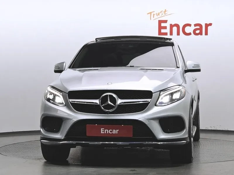Mercedes-Benz GLE, снимка 3 - Автомобили и джипове - 54834155