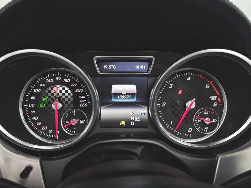 Mercedes-Benz GLE, снимка 8 - Автомобили и джипове - 54834155