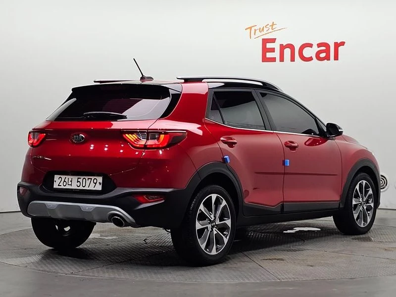 Kia Stonic 1.4| МЪРТВА ТОЧКА| КАМЕРА| ПОДГРЕВ НА ВОЛАНА, снимка 2 - Автомобили и джипове - 55737140