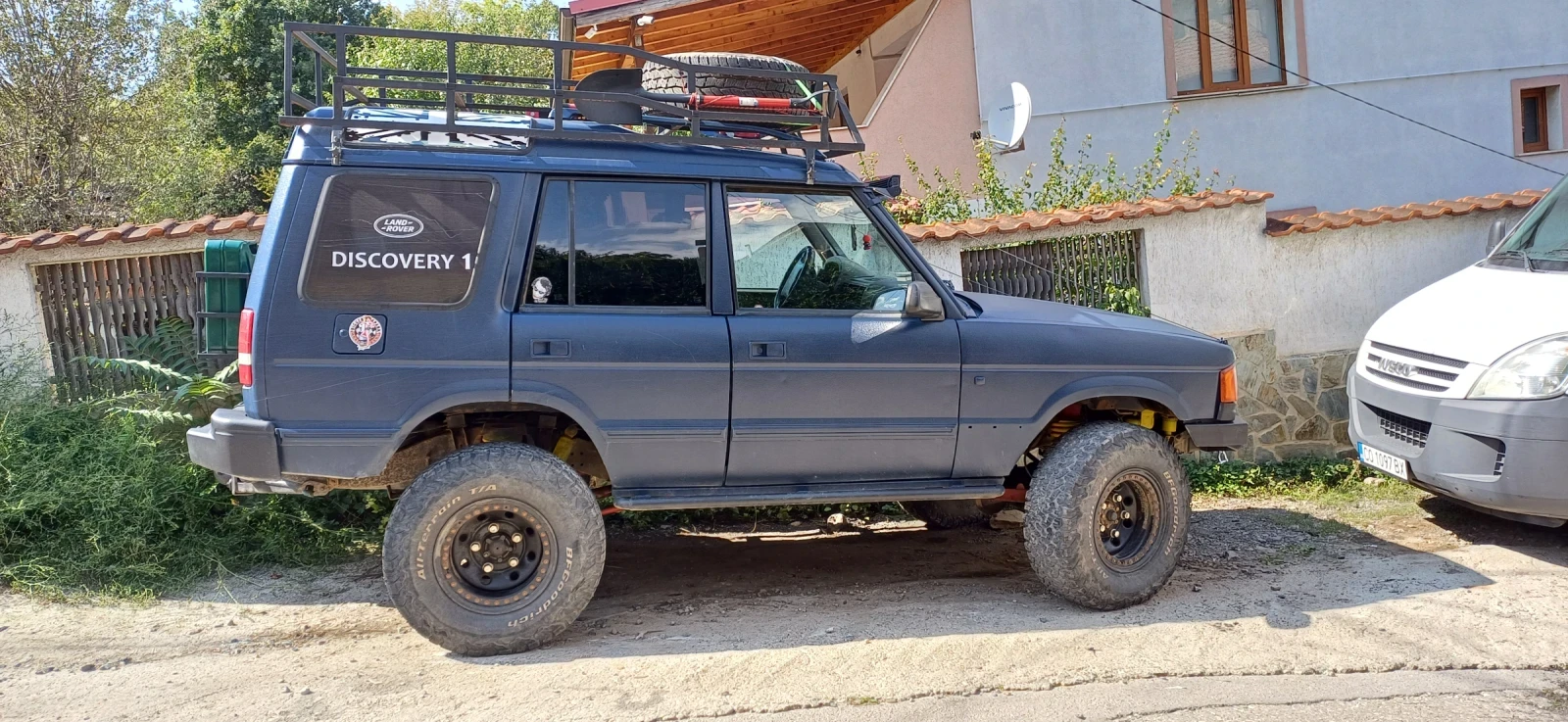 Land Rover Discovery 3.9 Бензин - изображение 3