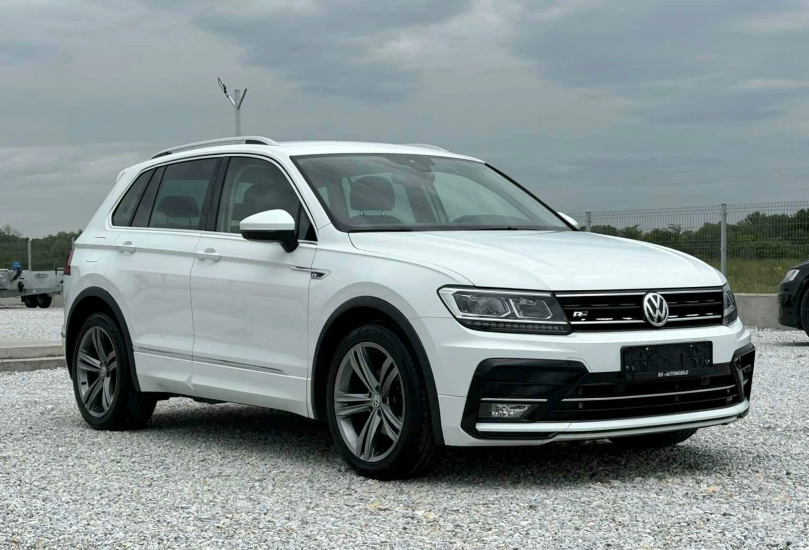 VW Tiguan Капарирана/Продадена  - изображение 2