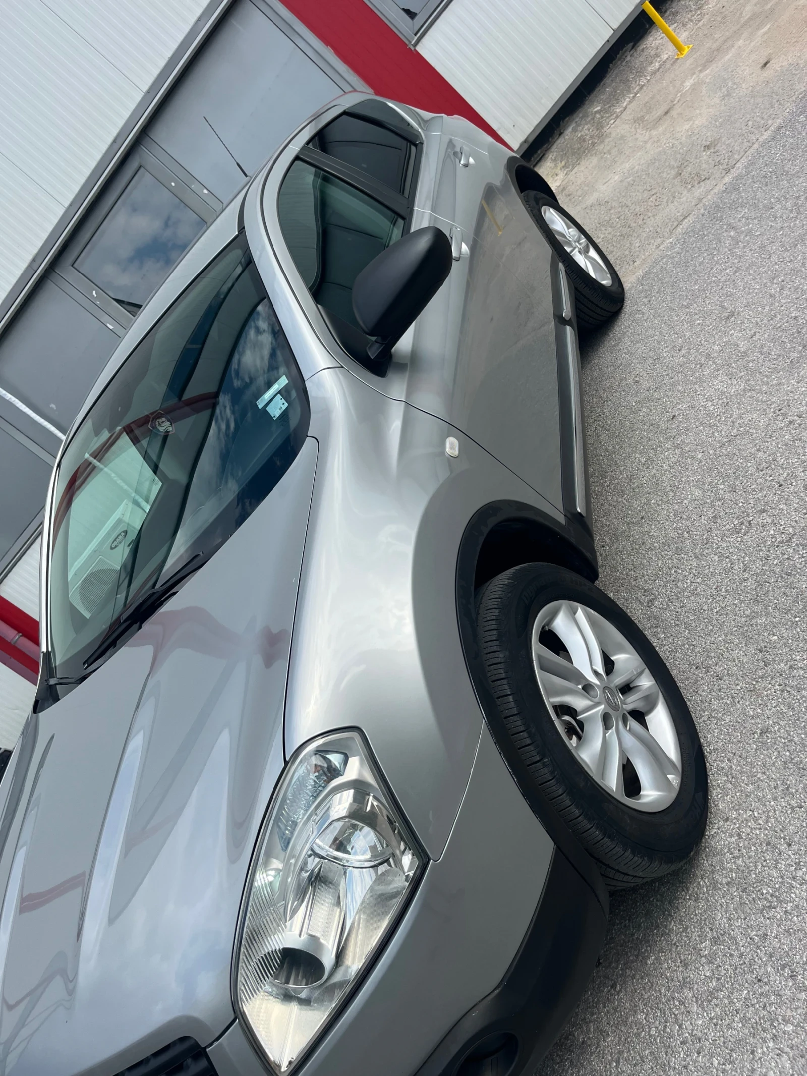 Nissan Qashqai 1.6 | Mobile.bg — изображение 16