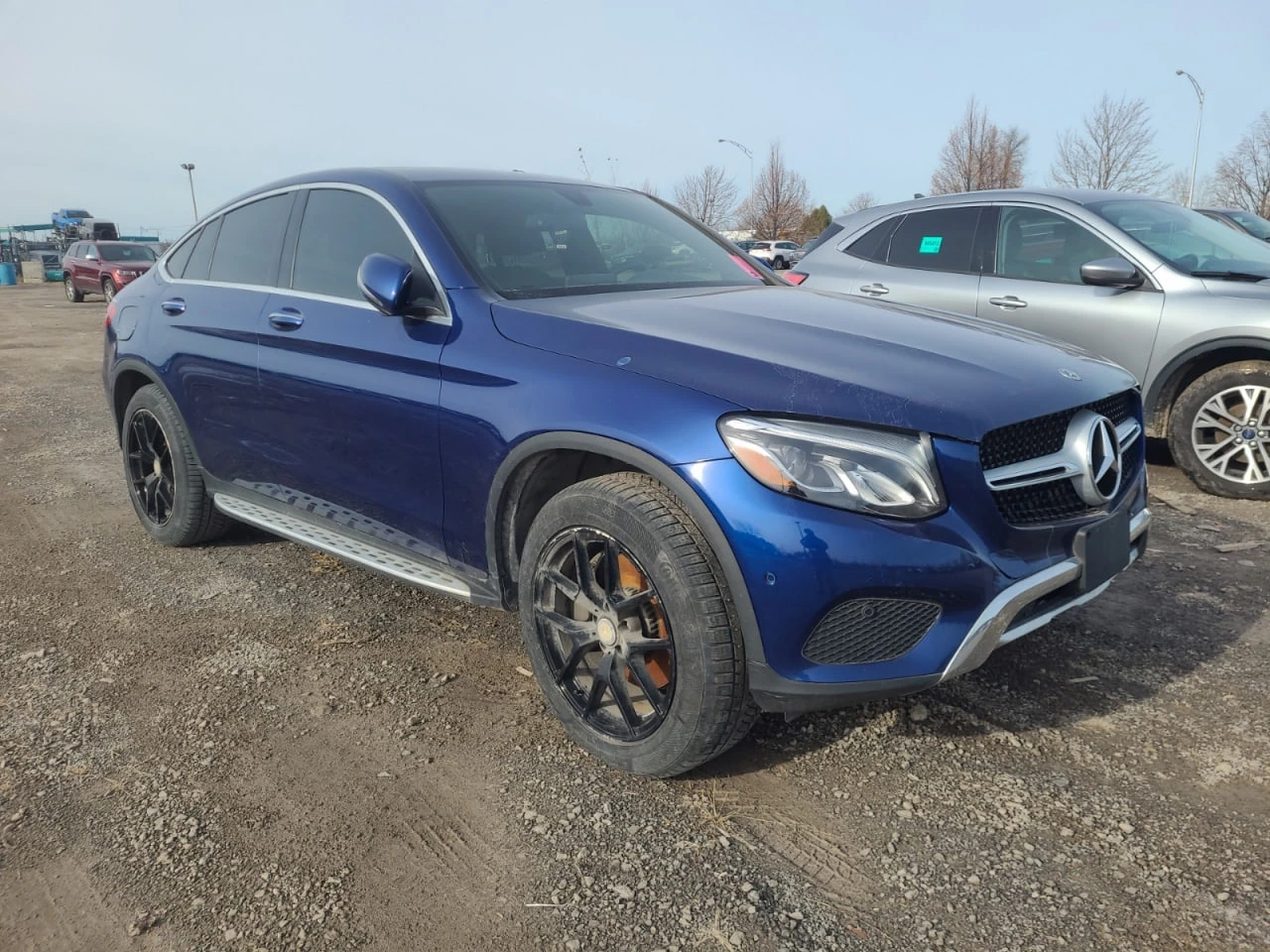 Mercedes-Benz GLC 300 AWD * CARFAX * АвтоКредит * Цена до България*  - изображение 2