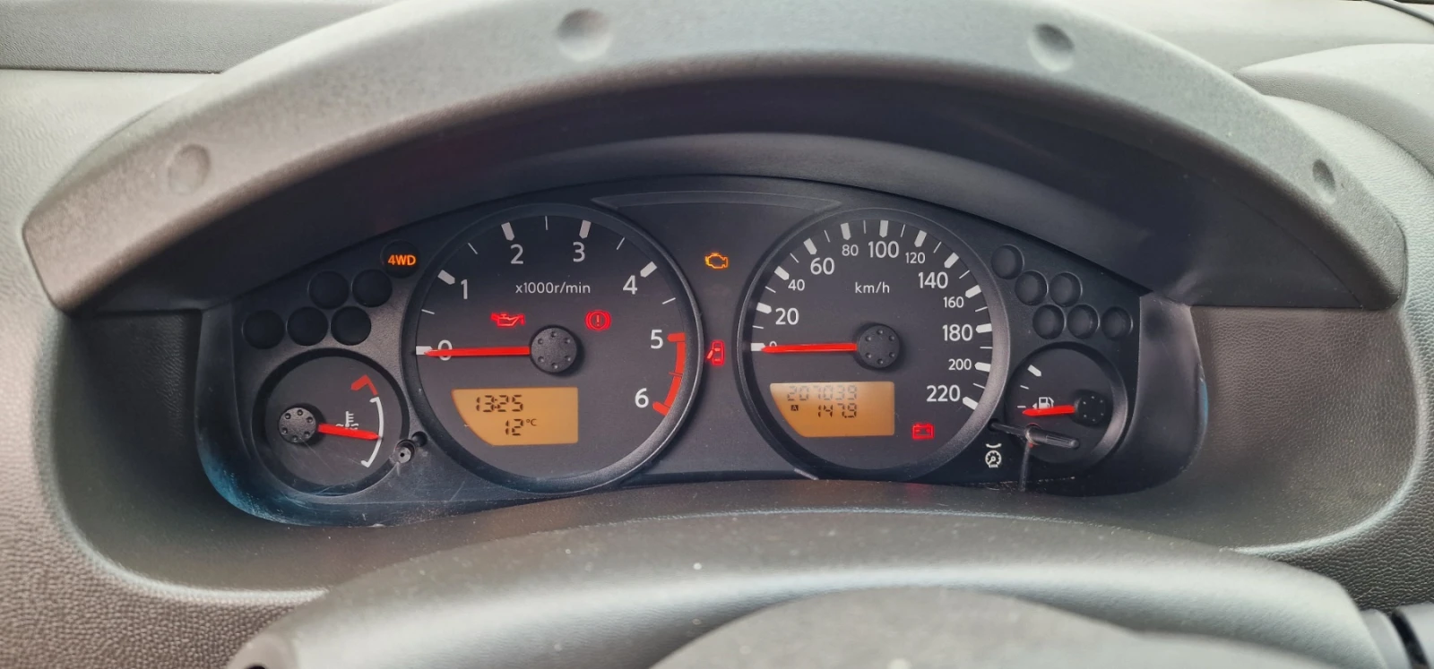 Nissan Navara 2.5D D40 - изображение 9