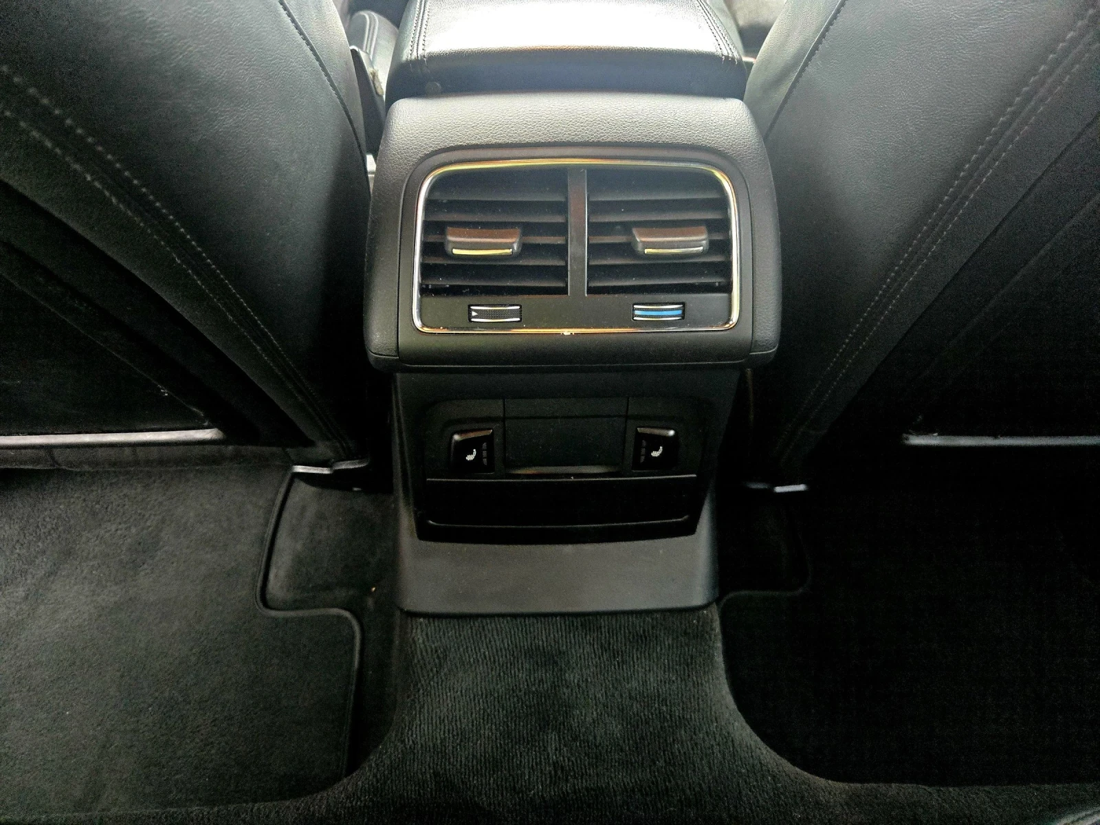 Audi SQ5 Competition  - изображение 10