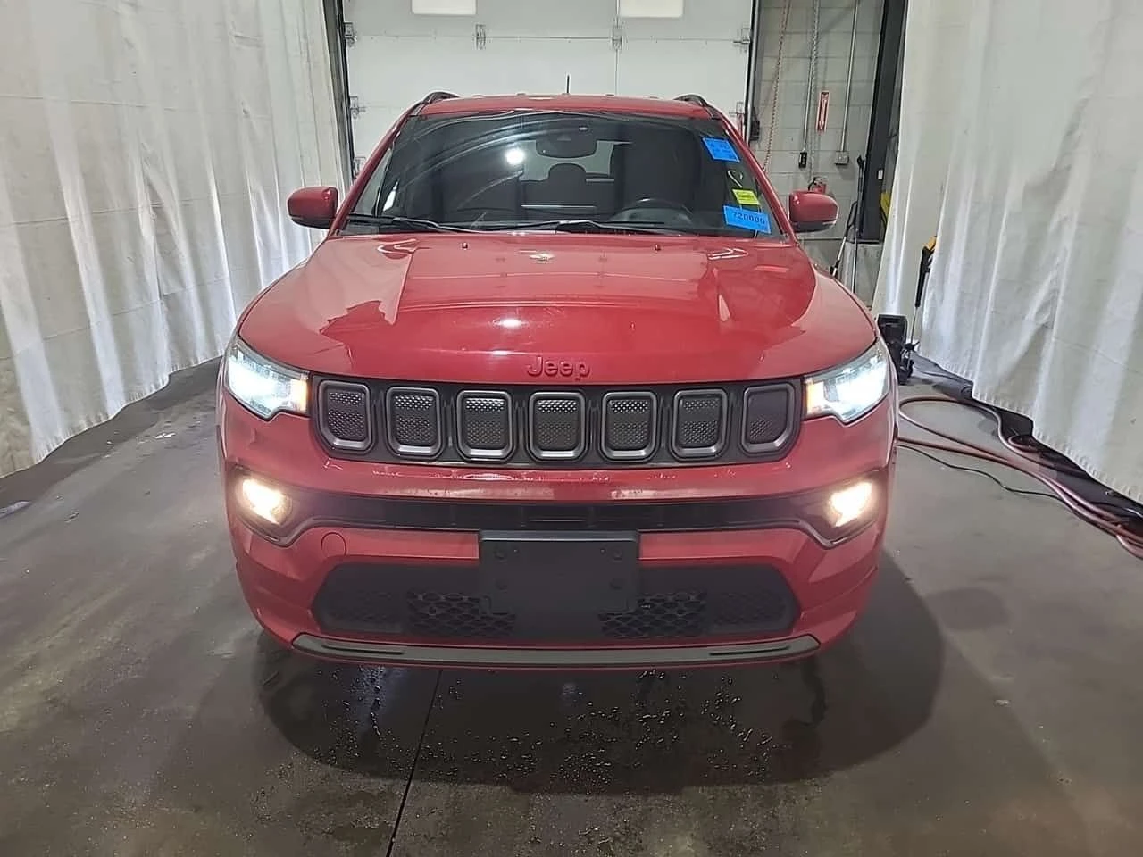 Jeep Compass RED EDITION| ПОДГРЕВИ| CARFAX| АВТОФИНАНСИРАНЕ - изображение 2