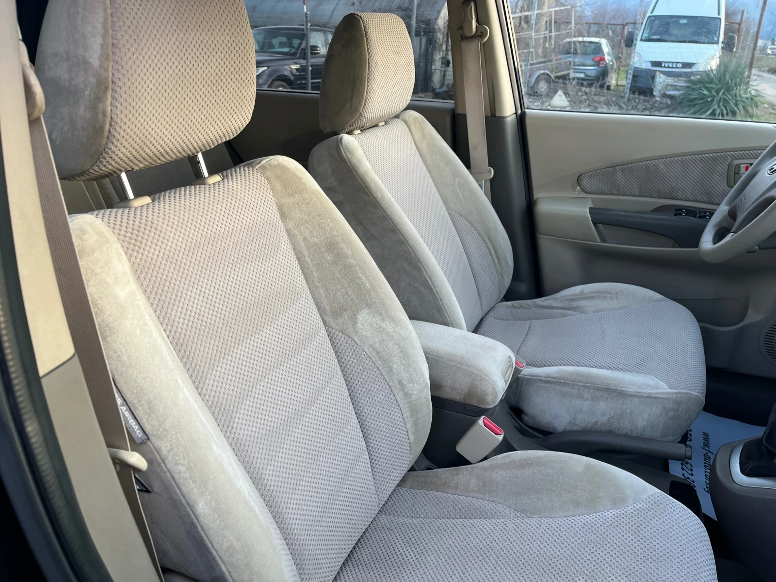 Hyundai Tucson 2.0i-140-GAS-4x4-ITALIA, снимка 6 - Автомобили и джипове - 53807133