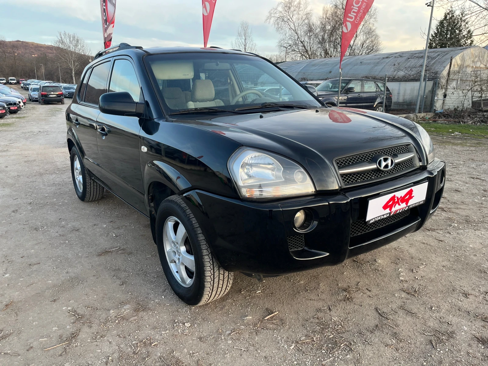 Hyundai Tucson 2.0i-140-GAS-4x4-ITALIA, снимка 3 - Автомобили и джипове - 53807133