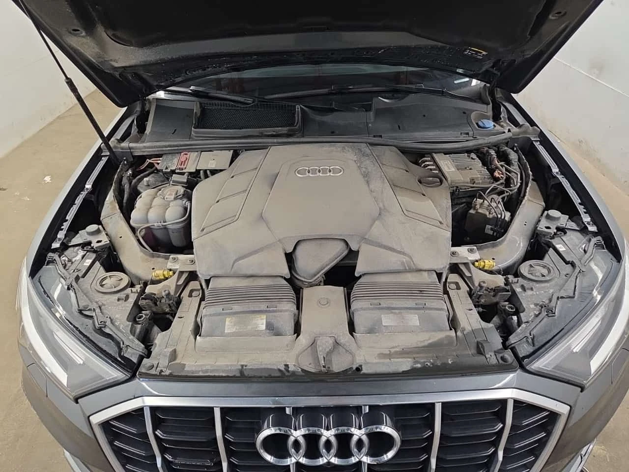 Audi Q7 * PROGRESSIV * ОБДУХВАНЕ * 360 * ПАНОРАМА * , снимка 16 - Автомобили и джипове - 54384018