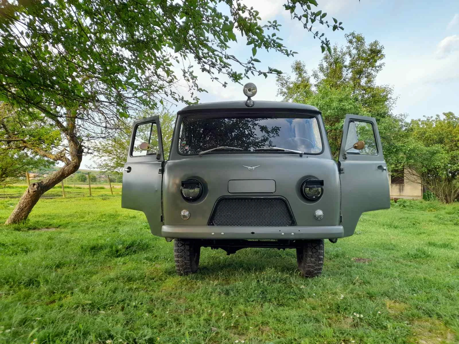 Uaz 452