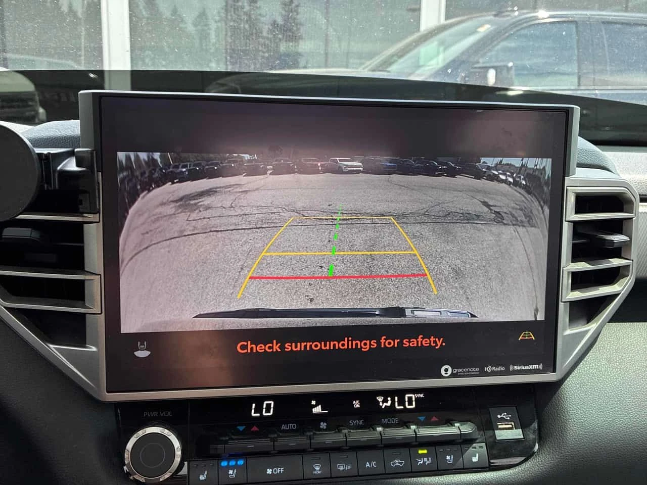 Toyota Tundra * Limited Hybrid * АВТОКРЕДИТ БЕЗ ПЪРВОНАЧАЛНА* , снимка 16 - Автомобили и джипове - 54936858