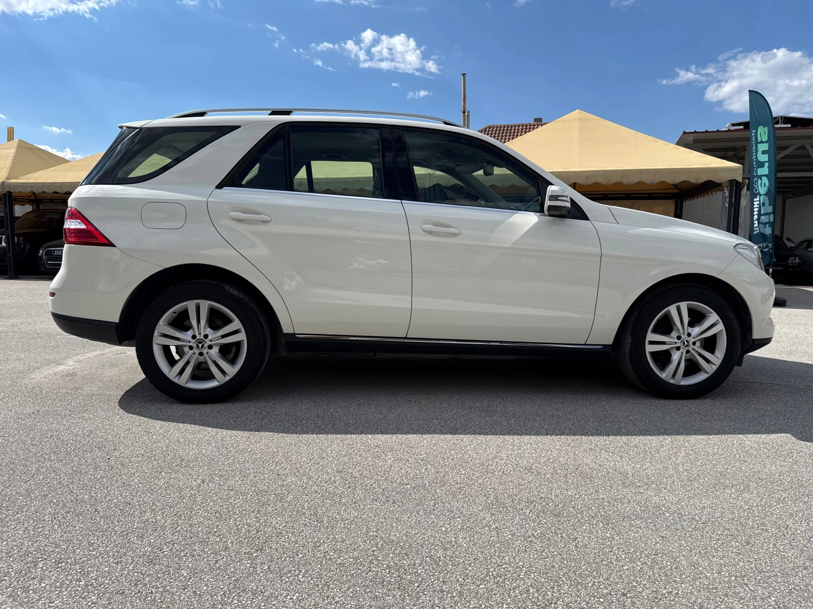 Mercedes-Benz ML 250 d 4-MATIC SPORT ! НА ПРУЖИНИ ! ТОП СЪСТОЯНИЕ, снимка 4 - Автомобили и джипове - 54972032