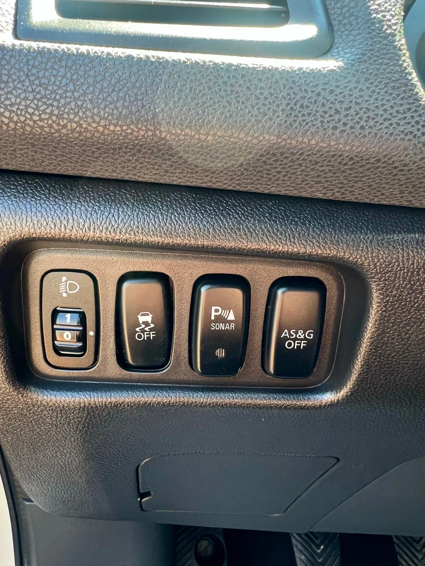 Mitsubishi ASX 1.6D 4x4 Евро6, снимка 10 - Автомобили и джипове - 55025611