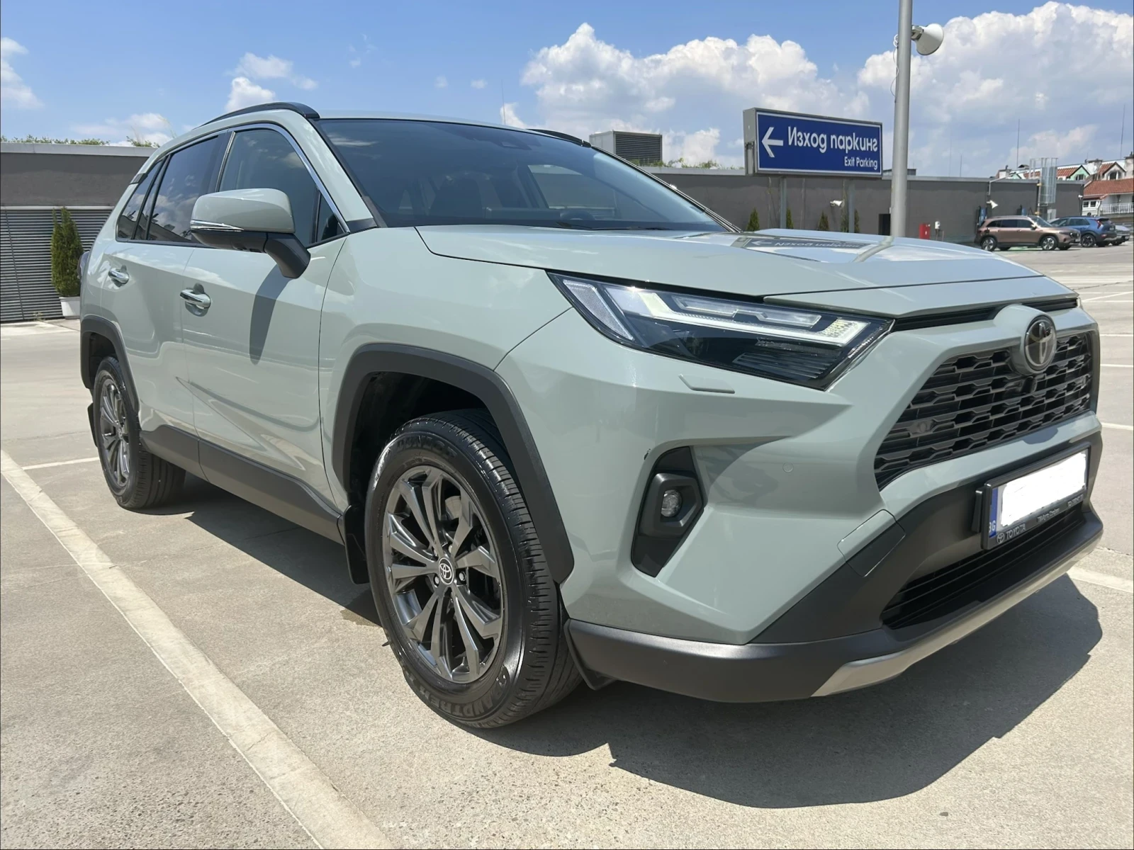 Toyota Rav4, снимка 4 - Автомобили и джипове - 55104738