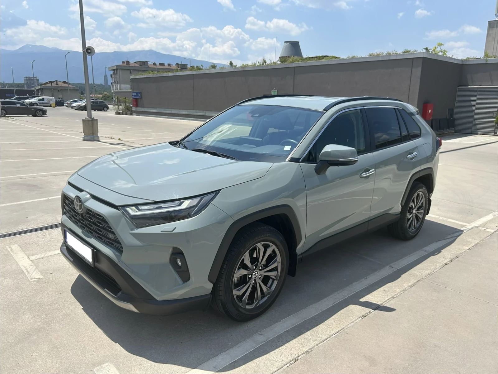 Toyota Rav4, снимка 2 - Автомобили и джипове - 55104738