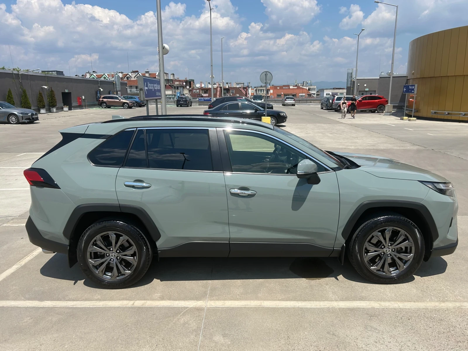 Toyota Rav4, снимка 5 - Автомобили и джипове - 55104738