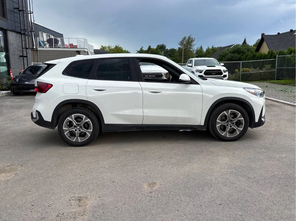 BMW X1, снимка 3 - Автомобили и джипове - 55717511