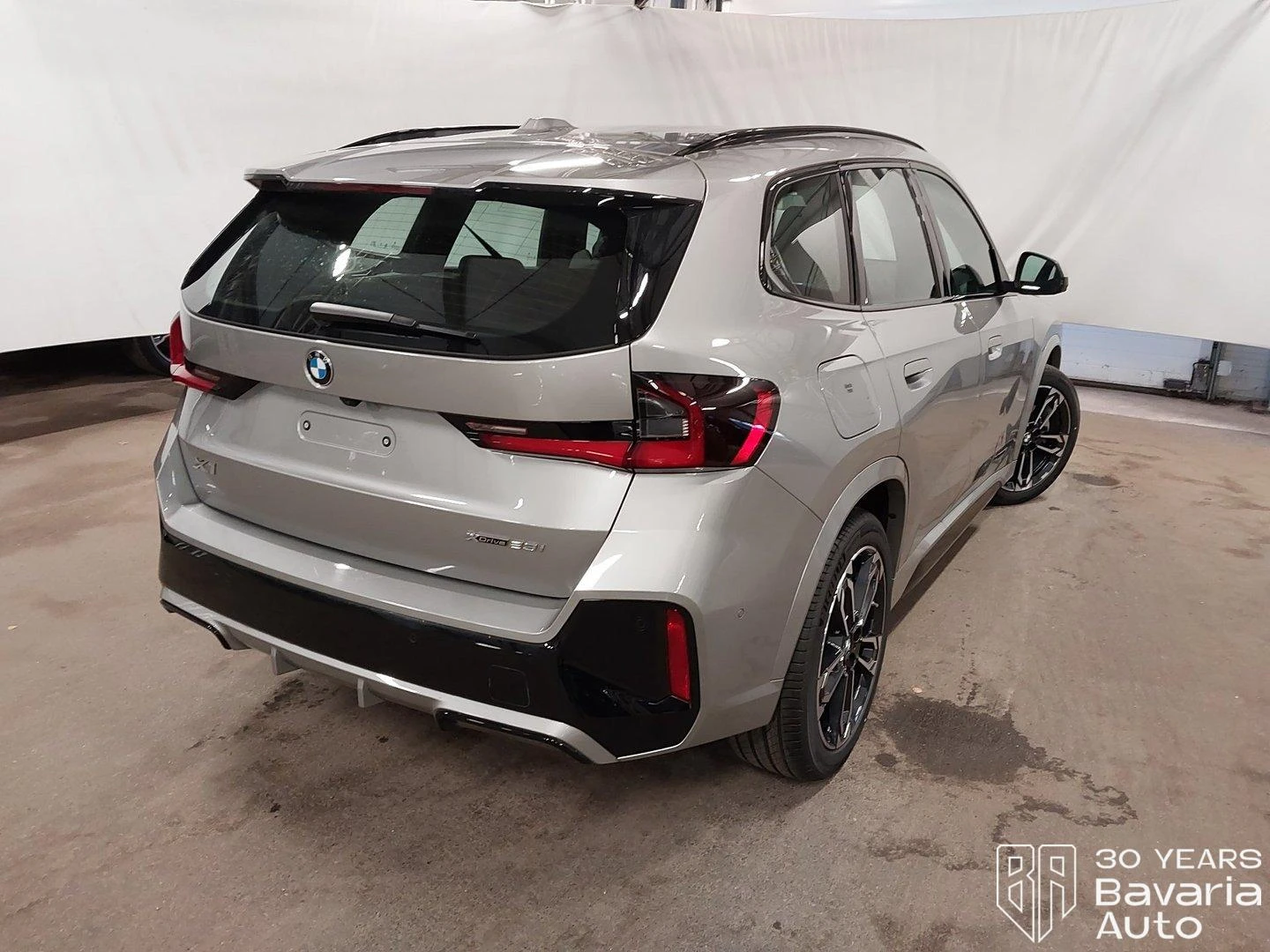BMW X1 23i xDrive Steptronic, снимка 3 - Автомобили и джипове - 56633713