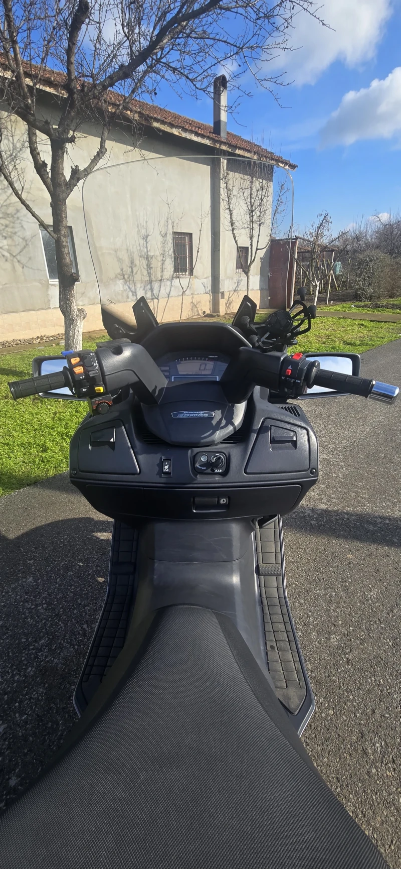 Suzuki Burgman 650  Executive , снимка 7 - Мотоциклети и мототехника - 53416557