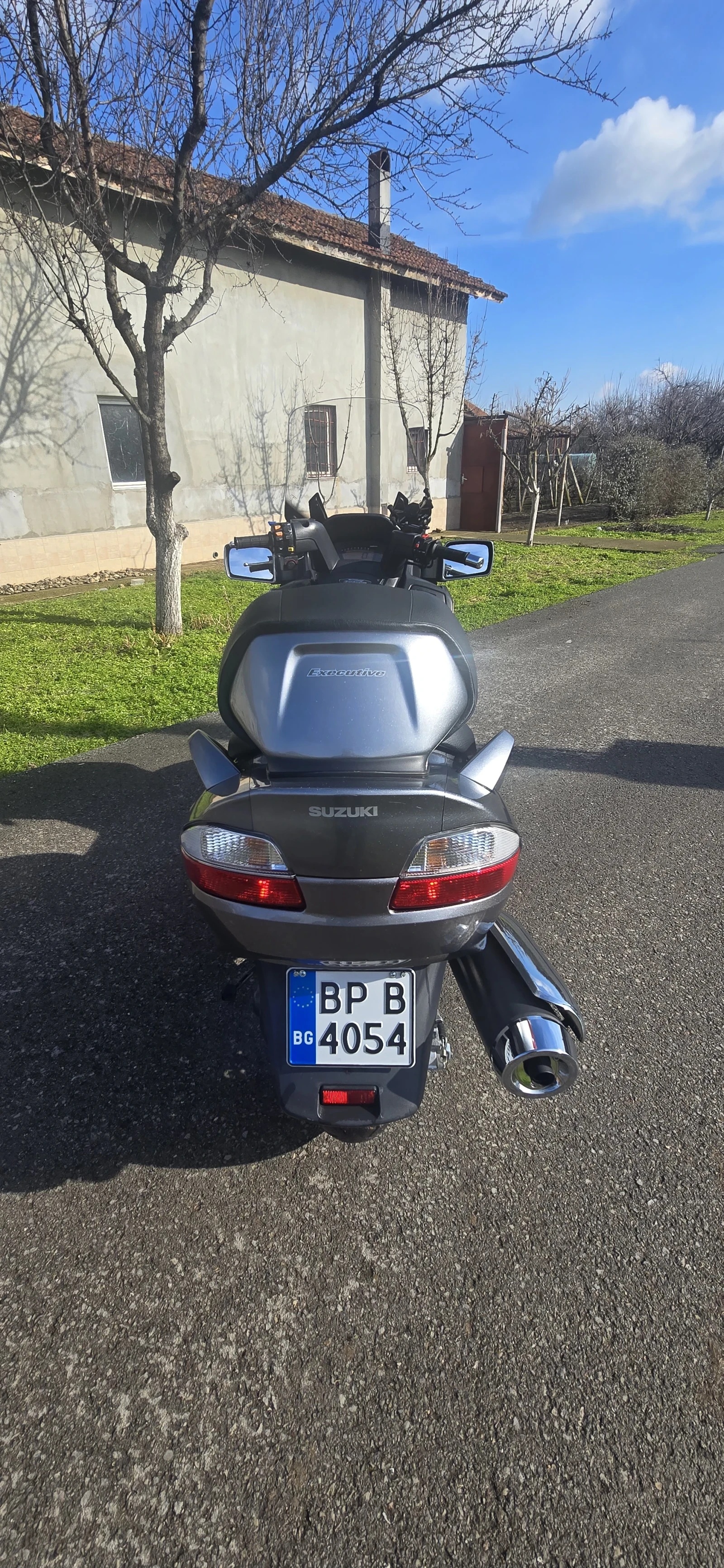 Suzuki Burgman 650  Executive  - изображение 6