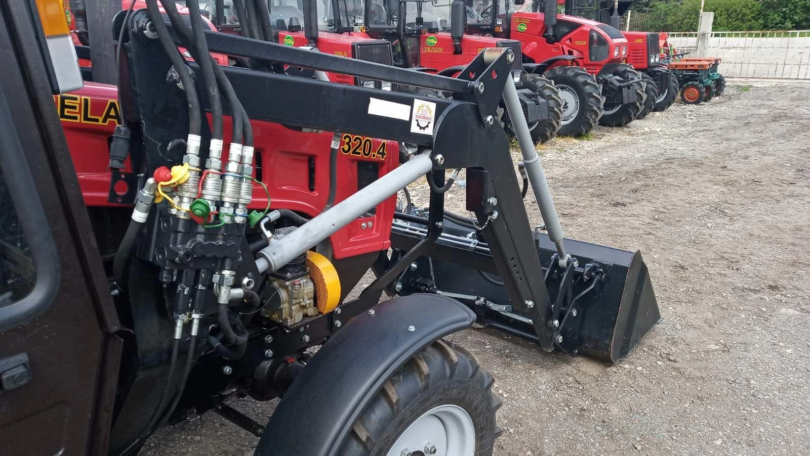   320 | Mobile.bg   12