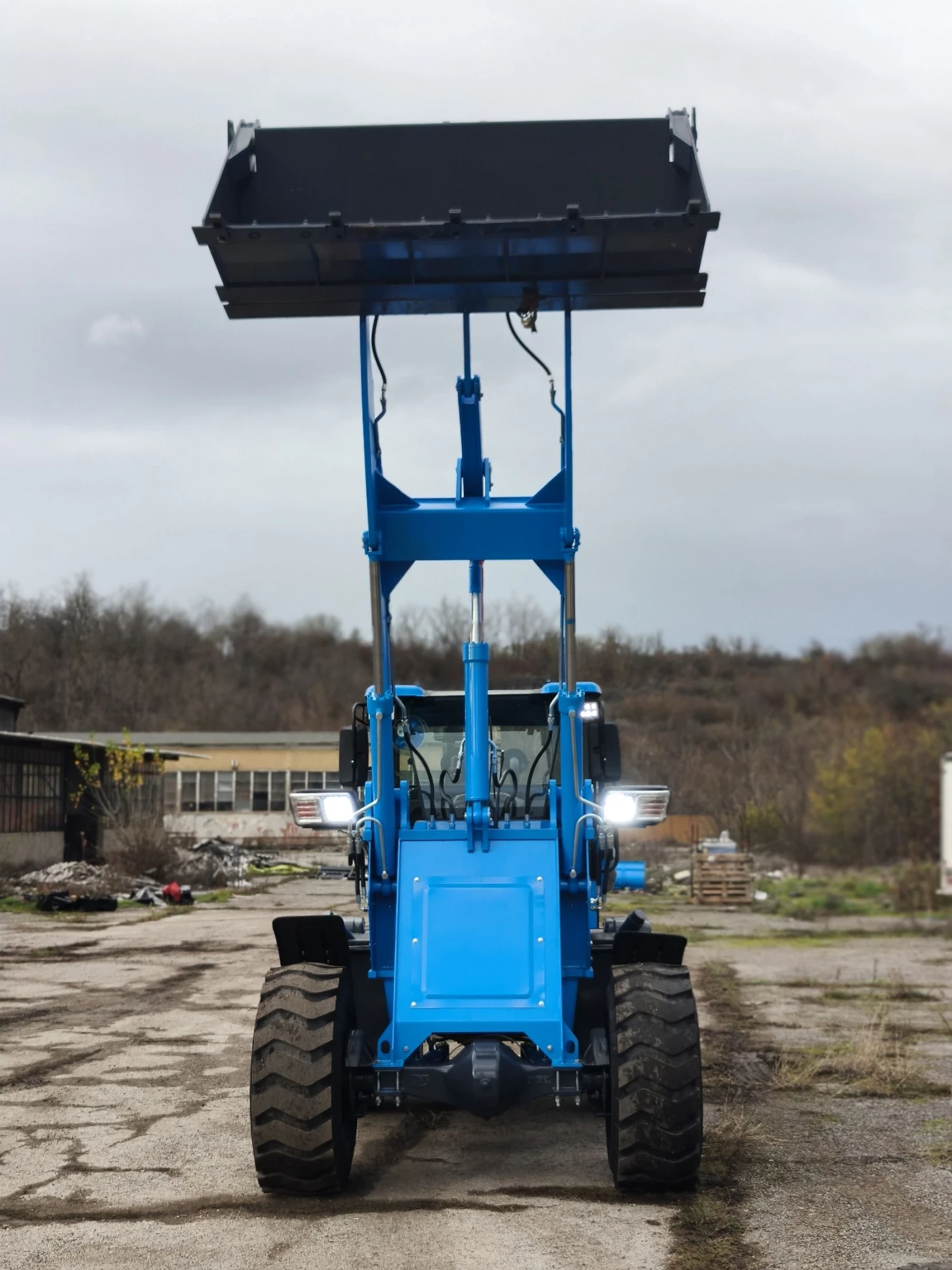 Челен товарач Друга марка VSN GR-40 PRO 2000KG  НАЛИЧЕН!!! - изображение 4