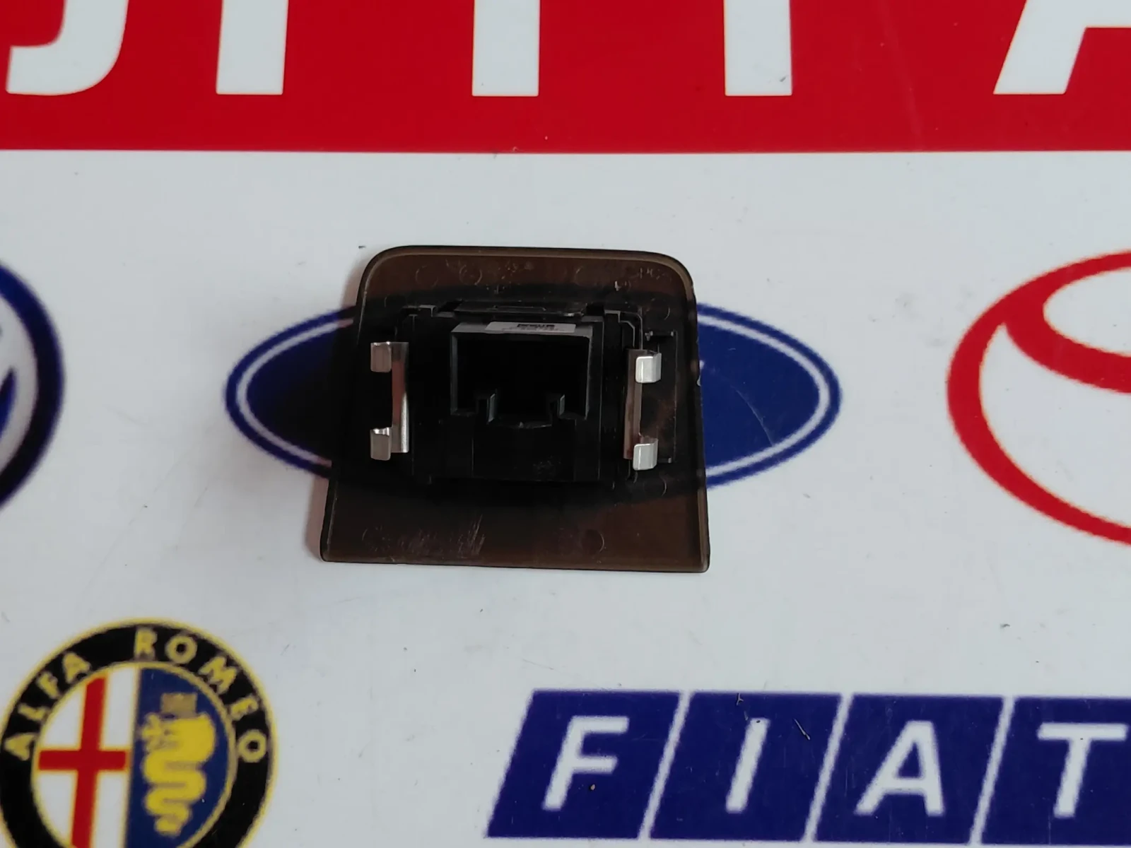 6V0907451 ������� ������ SKODA FABIA III  | Mobile.bg � ����������� 2