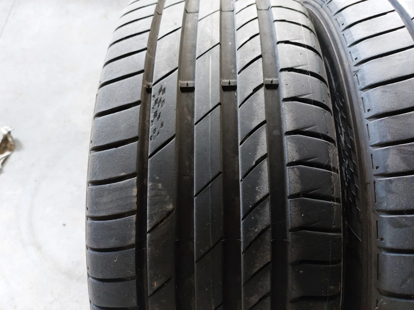���� 225/45R19 | Mobile.bg � ����������� 2