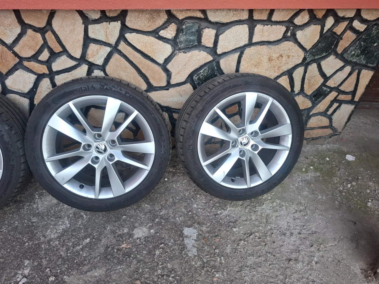 ���� � ������ 225/45R17 �� Audi A4 | Mobile.bg � ����������� 3