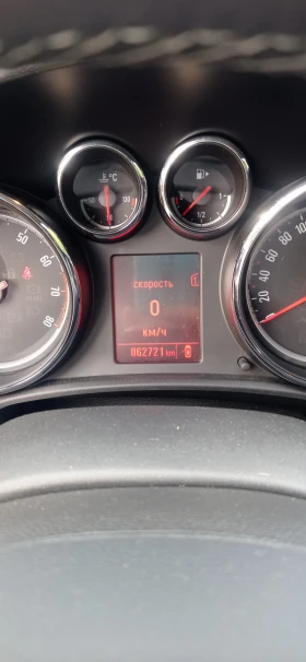 Opel Astra 1.4 turbo , снимка 1