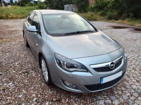 Opel Astra 1.7 125к.с. LED, снимка 1