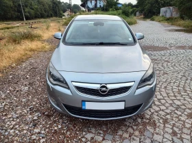 Opel Astra 1.7 125к.с. LED, снимка 2