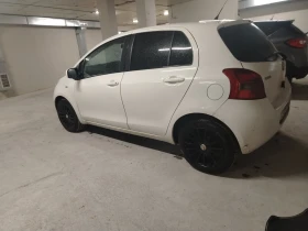Toyota Yaris 1.3vvt 86 - 3777 € / 7387.17 лв. - 17858422 6