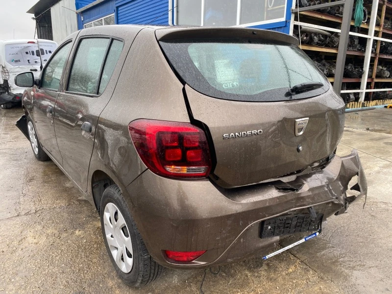 Dacia Sandero 1.0 SCe, снимка 5 - Автомобили и джипове - 44977604