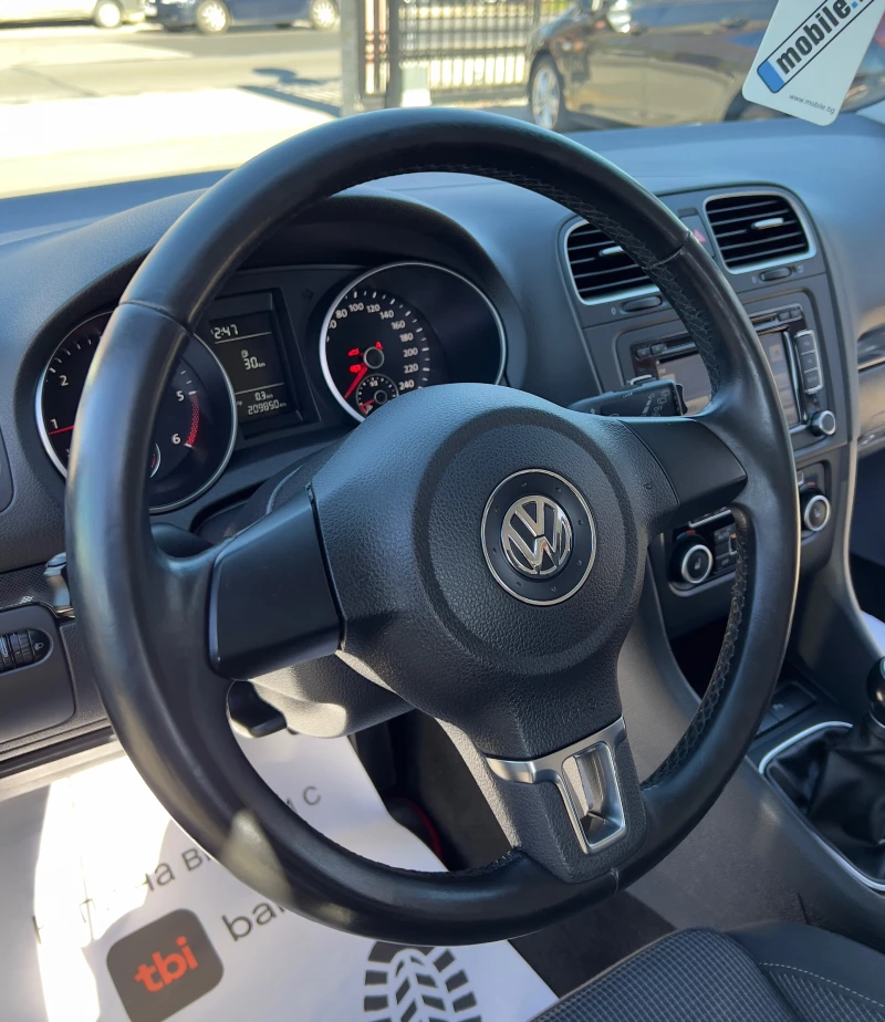 VW Golf 1.6 TDI НОВ ВНОС , снимка 7 - Автомобили и джипове - 47903531