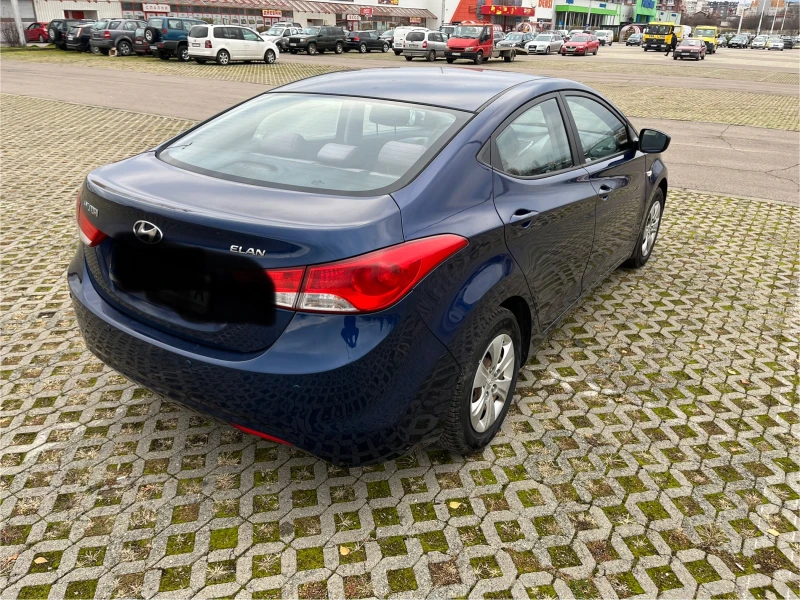 Hyundai Elantra, снимка 5 - Автомобили и джипове - 48345213