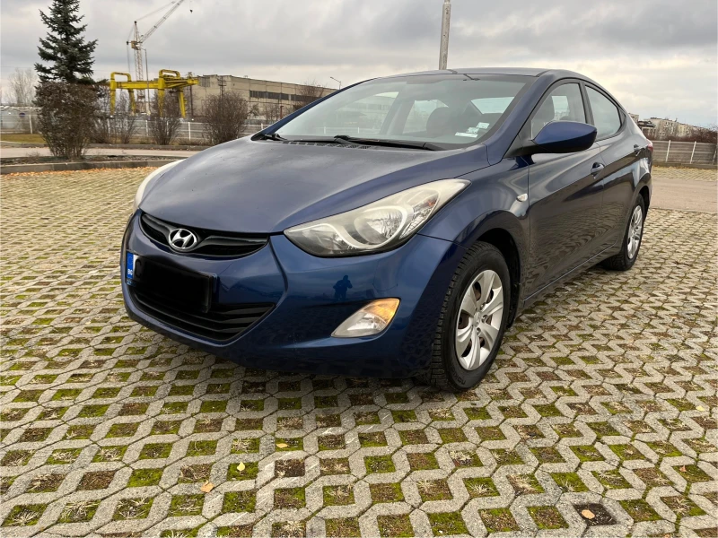 Hyundai Elantra, снимка 2 - Автомобили и джипове - 48345213