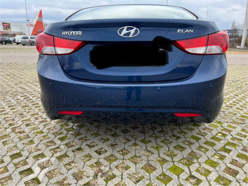 Hyundai Elantra, снимка 6 - Автомобили и джипове - 48345213