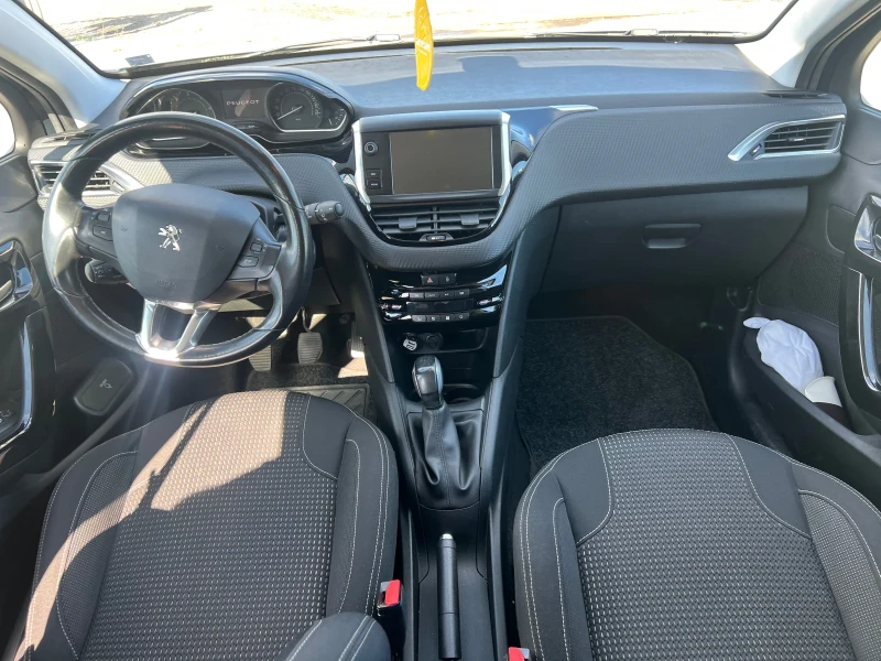 Peugeot 208 1.6BlueHDI 120.000km!!! Камера!!!, снимка 9 - Автомобили и джипове - 50198385