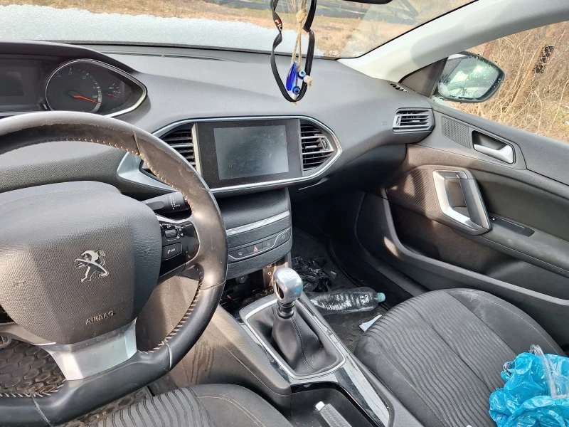 Peugeot 308 1.6-120кс., снимка 12 - Автомобили и джипове - 51162328