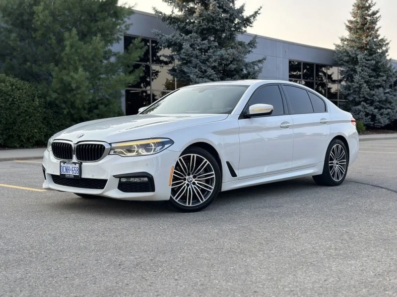 BMW 530 FULL M-PACK* Harman* Head up* Напълно обслужен!