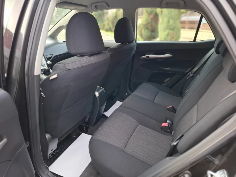 Toyota Auris 1.4D4D 90hp * КЛИМАТРОНИК * EURO 4 * , снимка 8 - Автомобили и джипове - 52998148