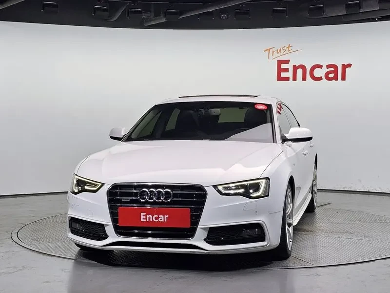 Audi A5 2.0 TDI Quattro, снимка 3 - Автомобили и джипове - 55013048