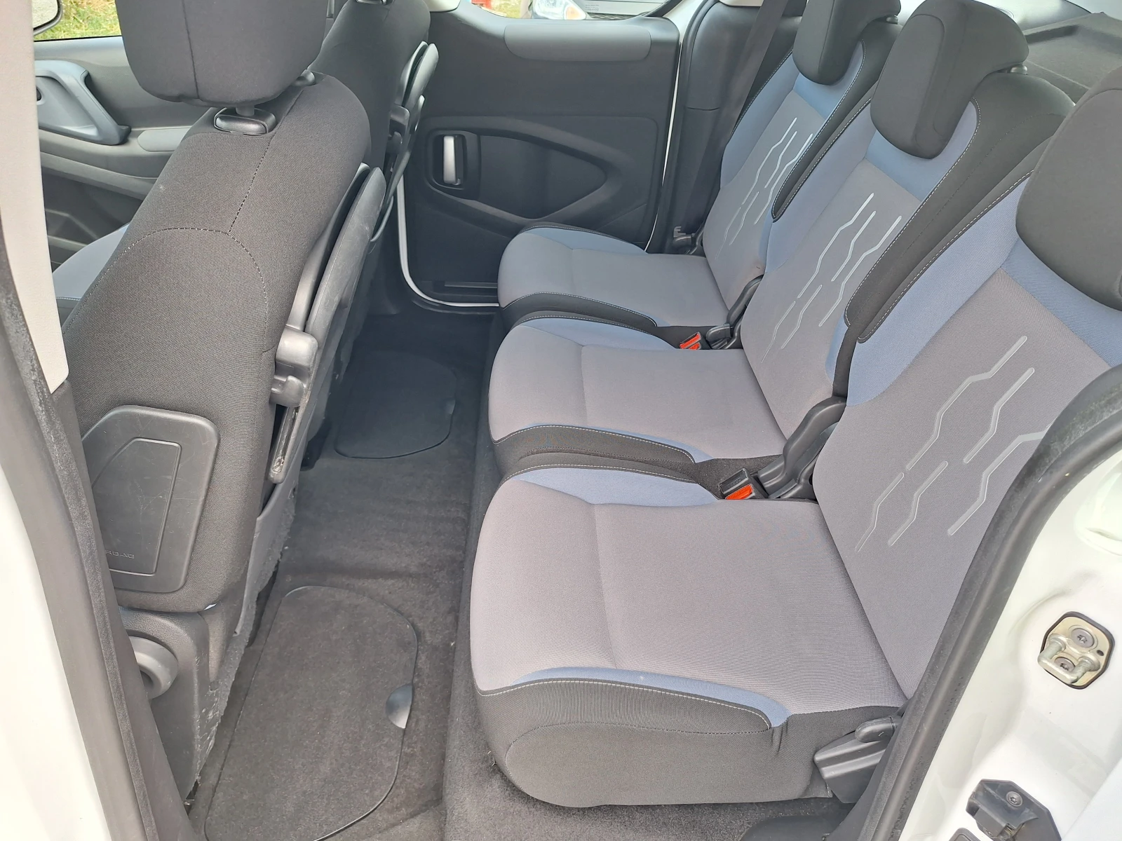 Peugeot Partner 1.6 HDI 92ks 5 mesten face! | Mobile.bg   13