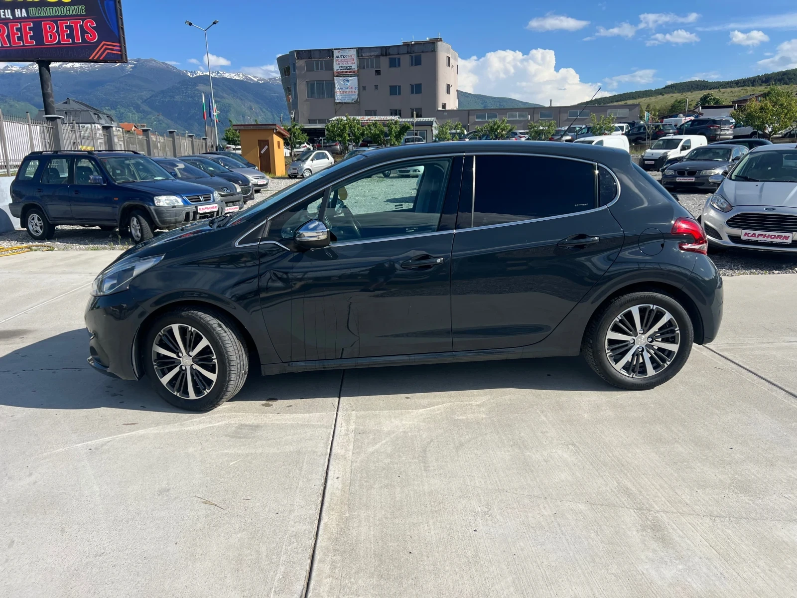 Peugeot 208 1.6BlueHDI 120.000km!!! Камера!!! - изображение 3