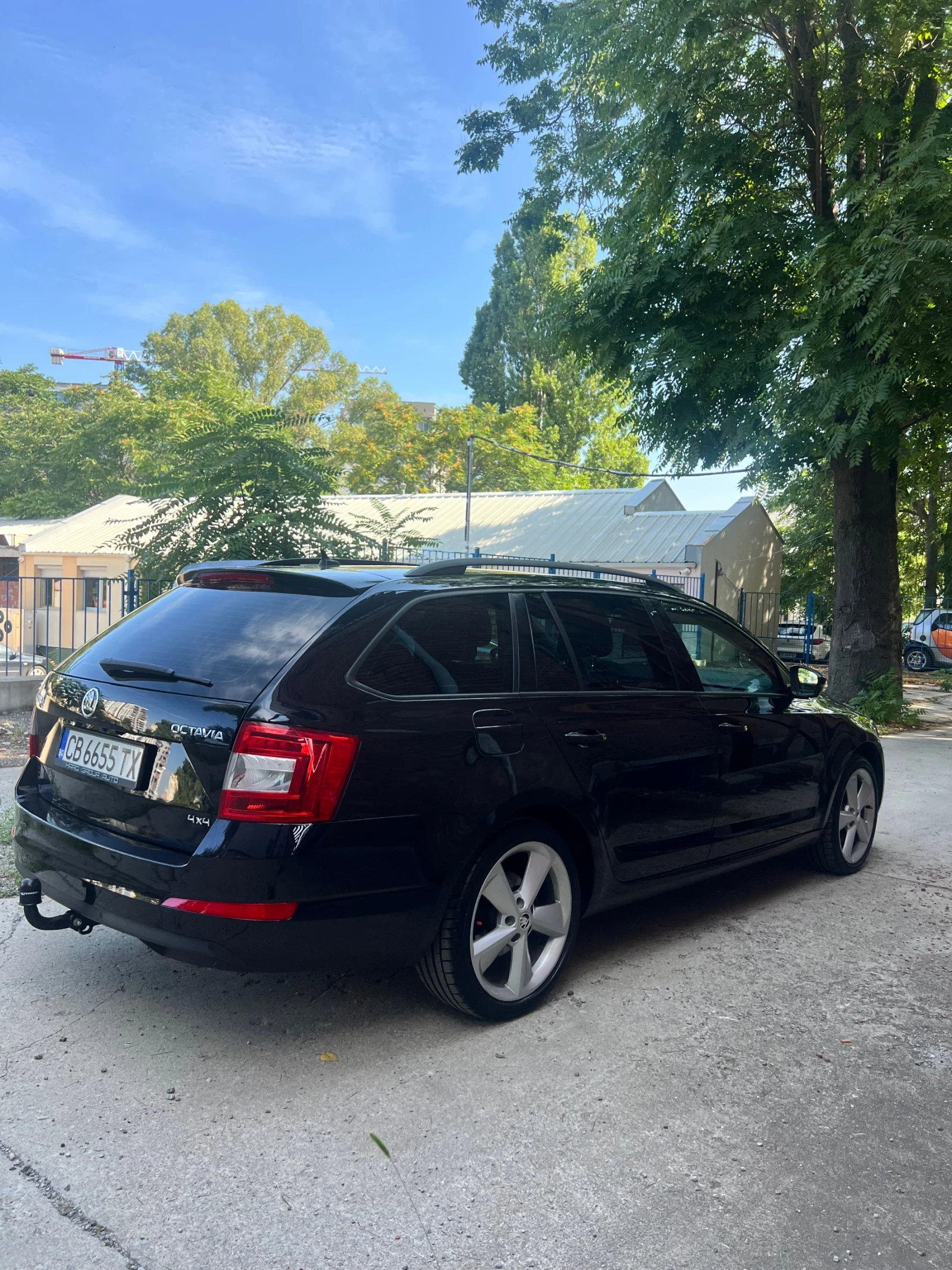 Skoda Octavia DSG 4x4 Carplay - изображение 5